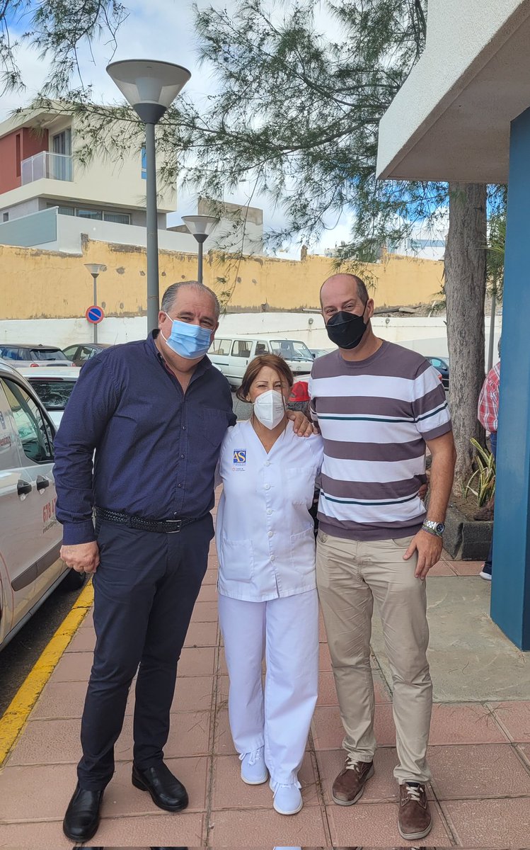 JuanMartel_'s tweet photo. Acto muy emotivo en el día de hoy. Celebramos el #DiaInternacionalDeLasPersonasMayores en La Residencia de Mayores de Taliarte con la Banda Municipal de #Telde y Fasur. Mi agradecimiento a todo el personal del Centro por permitir transmitir la cultura a un espacio como este. https://t.co/vgLHIwlO7w