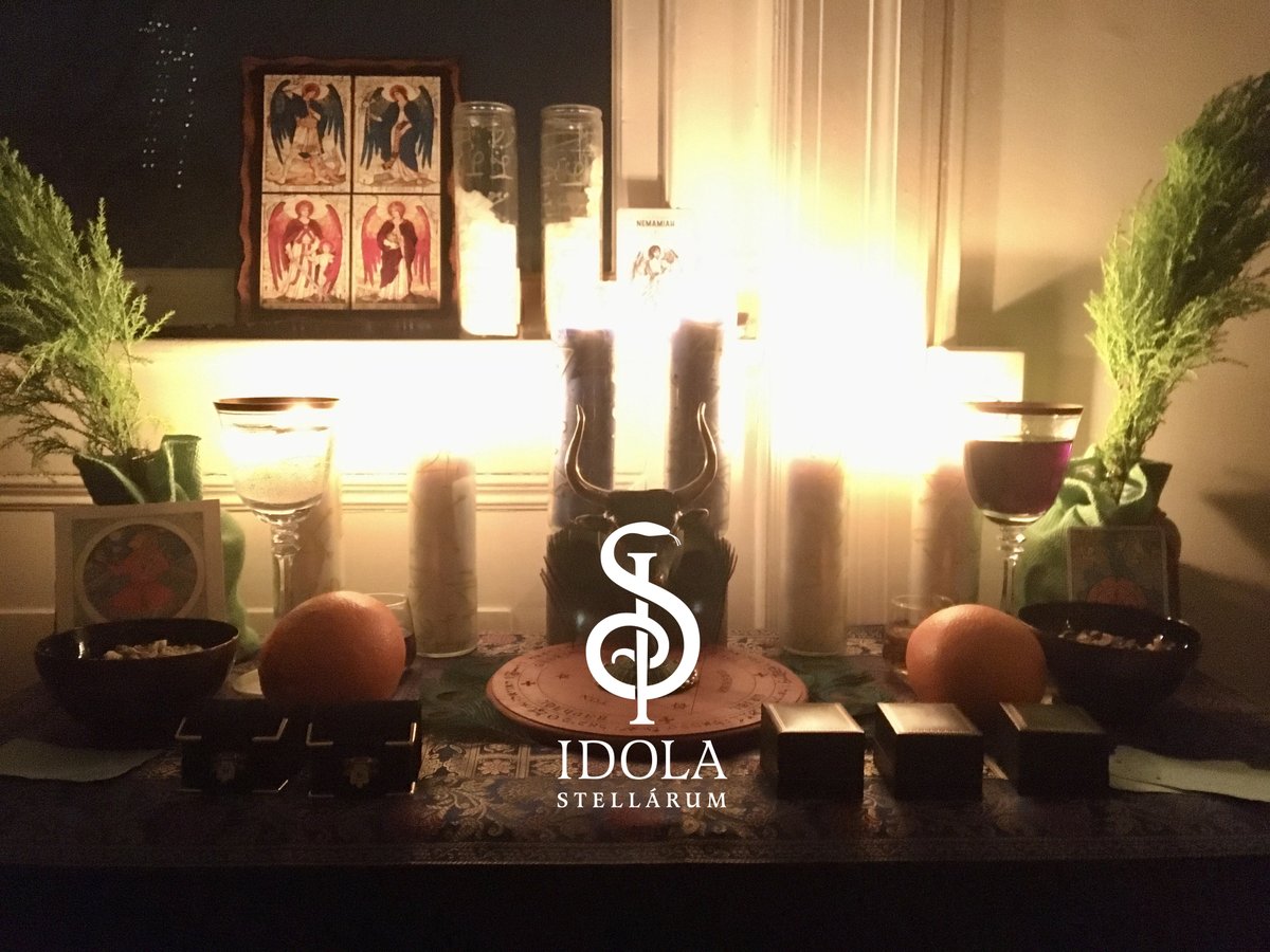 At Idola Stellarum, our practice is founded on relationship, with our spirits and materials, our home and family, our teachers and traditions, each other, and you.

Get on the mailing list to get  news of our first talisman collection release, coming March 2023.