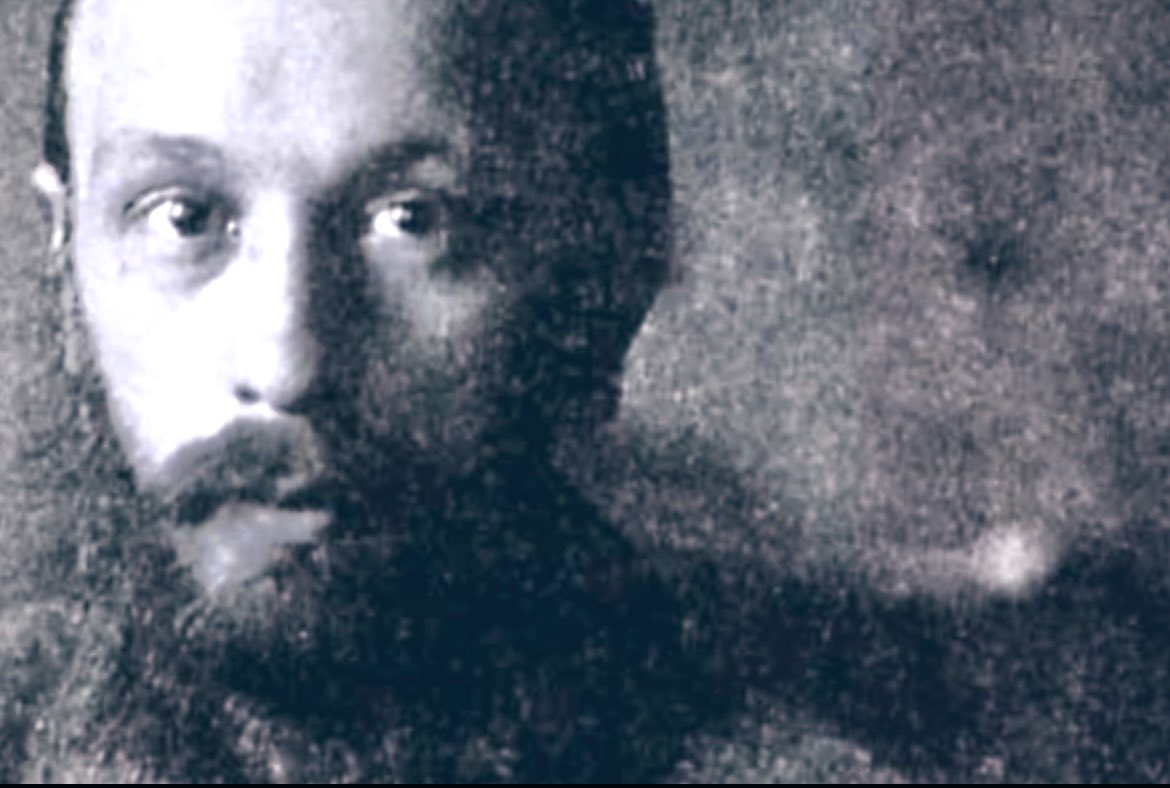 neuro.social.self tweet media