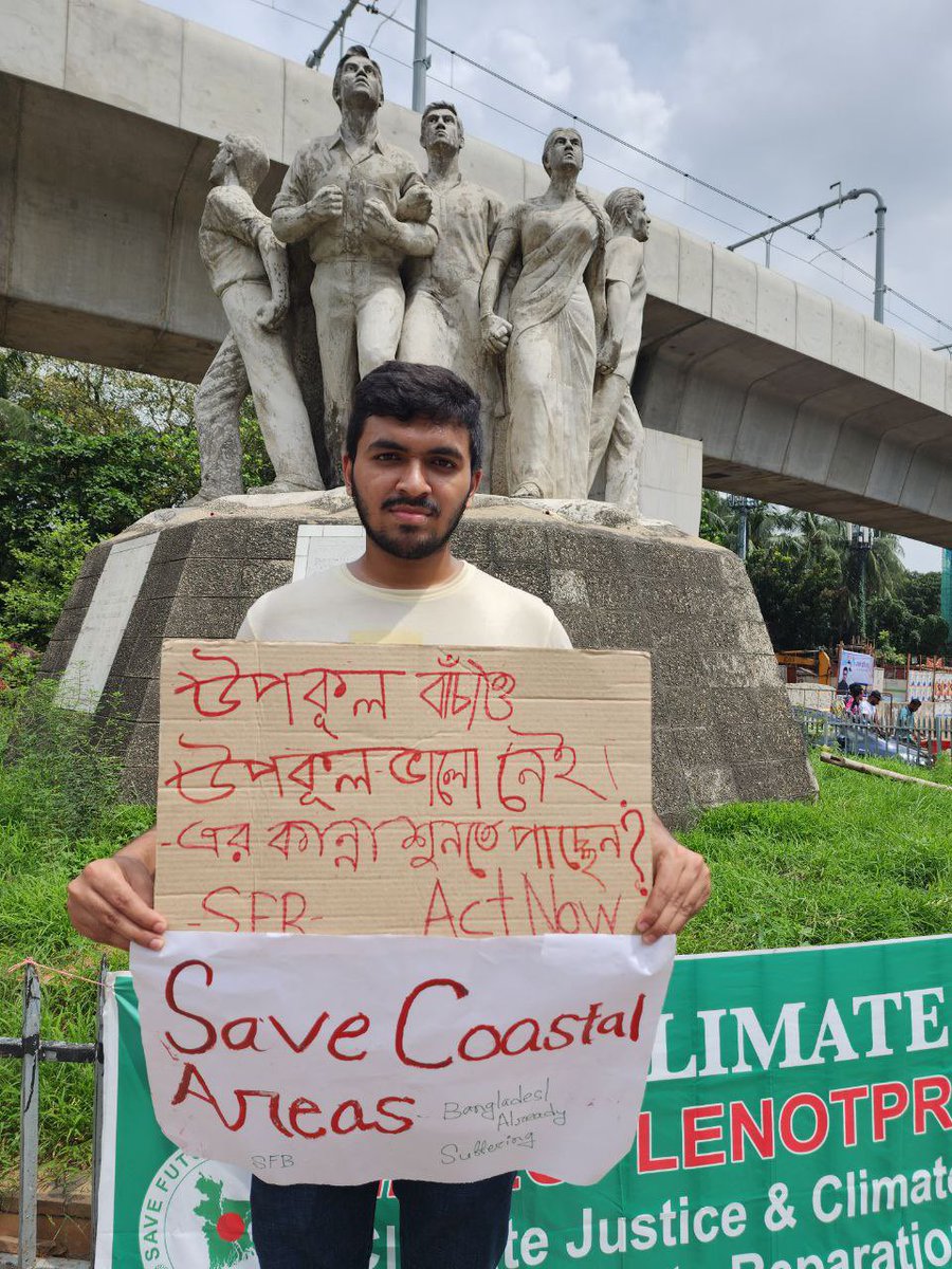 FFFMAPA's tweet photo. More from Bangladesh😍
#PeopleNotProfit
#FridaysForFuture https://t.co/8wj2c25FTk