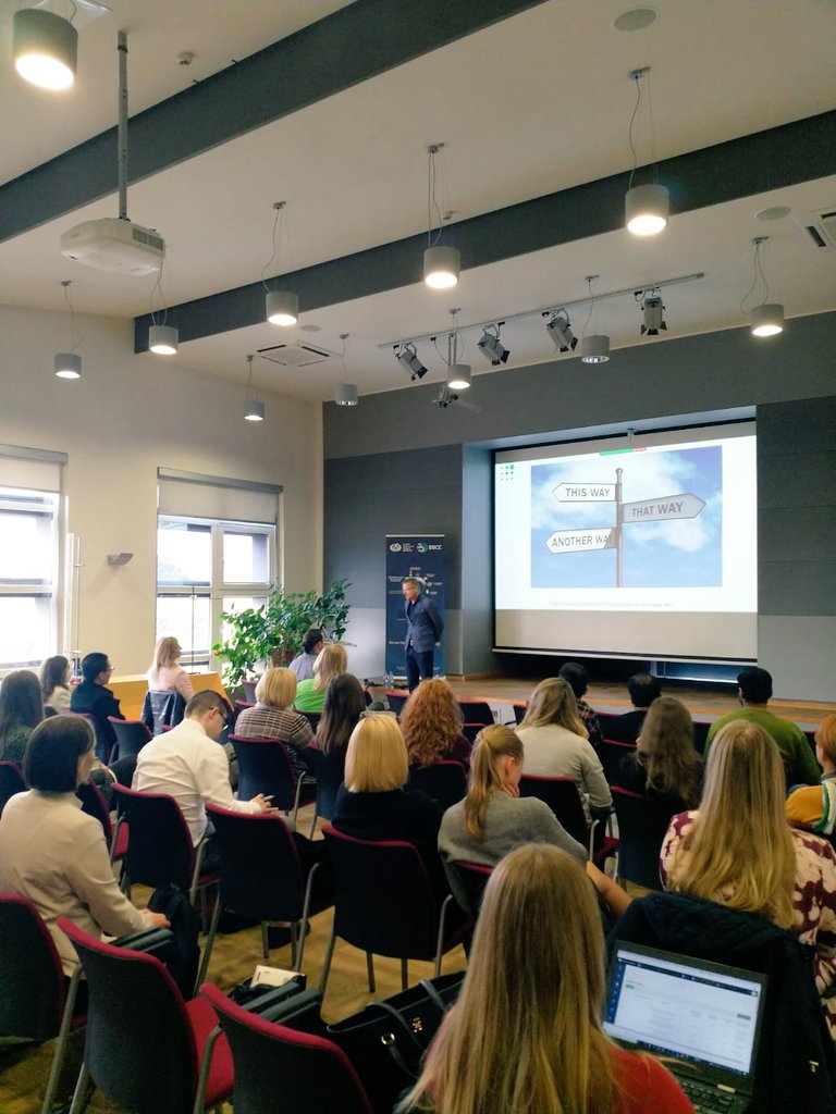 osi_lv's tweet image. @bbcentre_eu scientific focus group meeting @osi_lv. Matiss Neimanis, CEO @BuilditAcc is sharing knowledge on investors expectations. #H2020 #BBCE