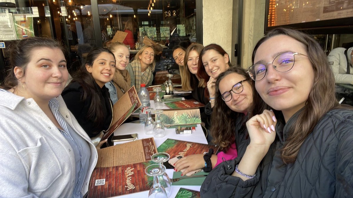 L’intégration se passe bien apparement 💪🏼✨
<a href="/MBADMB/">mbadmb</a> <a href="/VincentMontet/">Vincent MONTET</a> <a href="/wtaranoff/">Wladimir Taranoff 🧩🔑</a> 
#MBADMBadass
#mbadmb