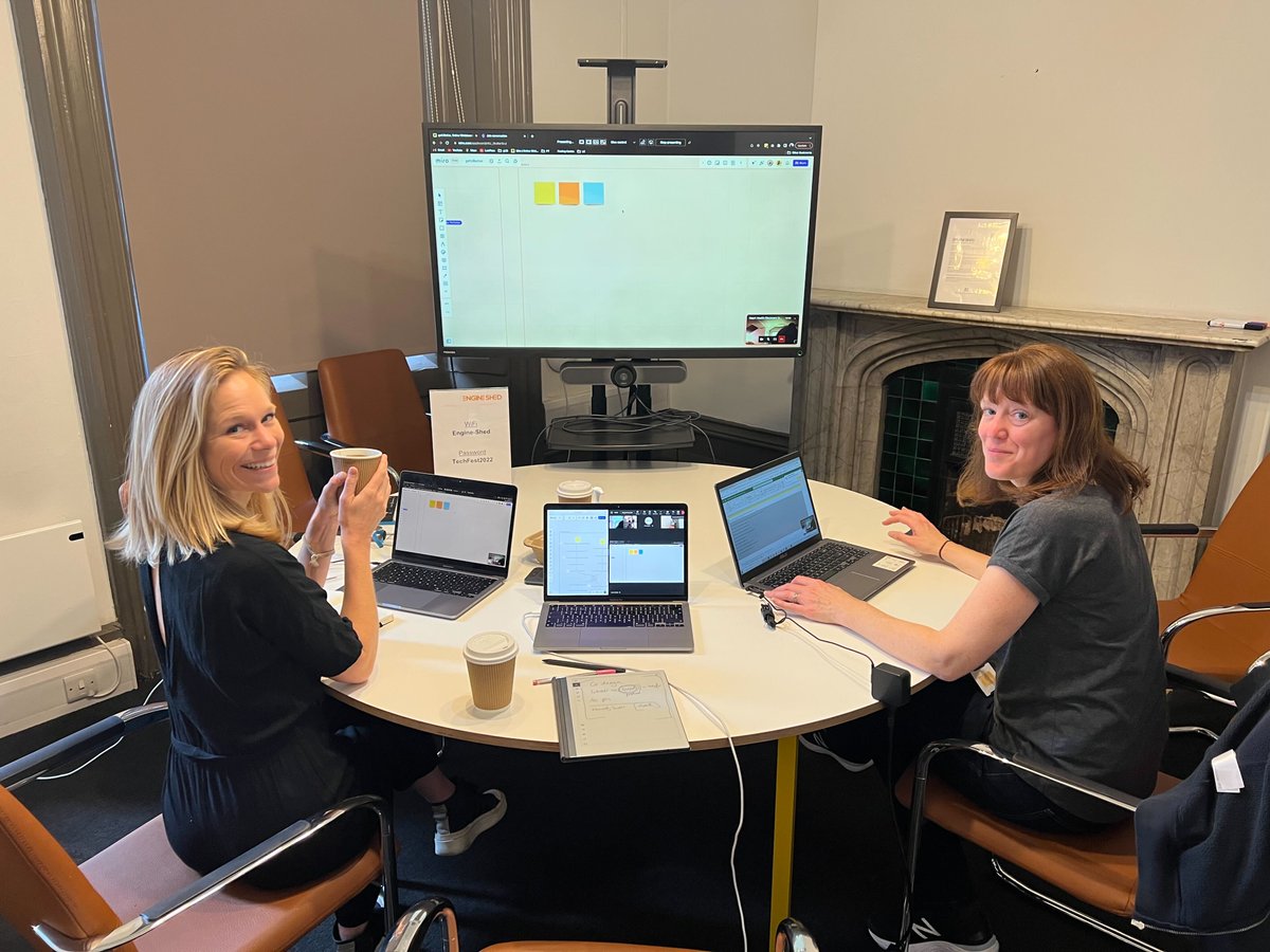 getubetter's tweet photo. We'd like to thank patients and clinicians from @SWLNHS for participating in our recent focus group. Your insights help us tremendously as we develop our content and product. Thank you for your time. #bestMSKhealth #digitallyenabledMSK https://t.co/RbmnhlYfsW