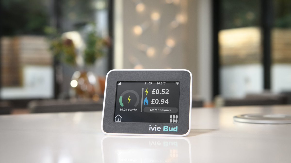 smartchameleon's tweet photo. The average energy bill increases to £2,500 tomorrow. With many homes struggling with fuel poverty, it is essential we improve our understanding of how we use energy in the home through smart technology, like the #InHomeDisplay.
#EnergyBills #EnergyCrisis @ivie_uk https://t.co/ceyX5e9zv5