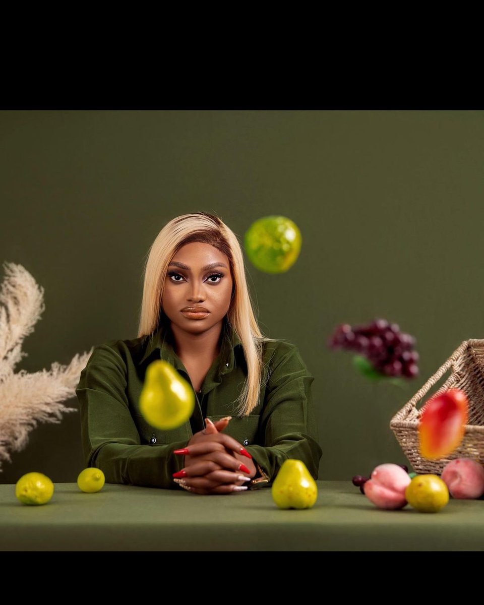 teamchomzy's tweet photo. Let's feed the world...

#bbnaija 
#chomzy https://t.co/Kee7tNCti1