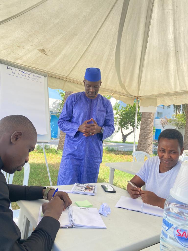AfricansRising's tweet photo. Currently, Muhammed Lamin @Saidykhan08 (Movement Coordinator) and @Lwangaancel (Communication and Media Lead) are facilitating a Movement building Training for Climate Activists. 

#AfricansRising
#Rise4OurLives
#AfricaWeWant https://t.co/rA0Hss4PAa