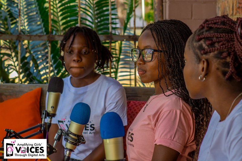 AmplifyingGirls's tweet photo. Did you know, today is International Podcast Day. Have you listened to or watched any of our podcasts? Worry not, we've got you covered, you can check out our podcasts where we talk issues about girls by girls on https://t.co/KXWLg111bs &amp; https://t.co/zIltMc6wcN 
#mybodyfuture https://t.co/Wgshi63O8M