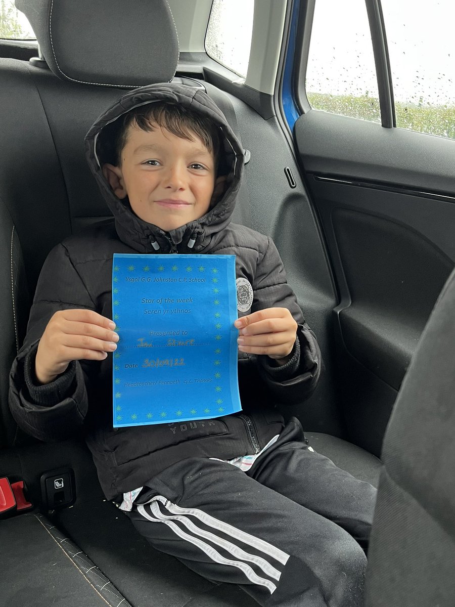 SL18SAM's tweet image. These boys r on form this wk star of the wk for Jai &amp;amp; house captain for Neo 🙌🙌👌