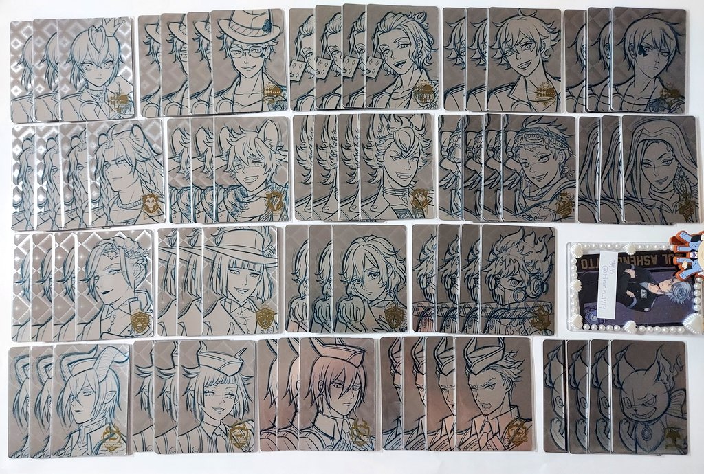 rinrin_1719's tweet photo. ┇交換譲渡┇ツイステ グリッターカードコレクション スケッチver スケッチ グリッターカード グリカ

┇譲┇リドル トレイ ケイト エース デュース レオナ ラギー ジャック カリム ジャミル ヴィル ルーク エペル オルト マレウス リリア シルバー セベク グリム

⇩⇩⇩⇩ https://t.co/9mfZPKnBXm