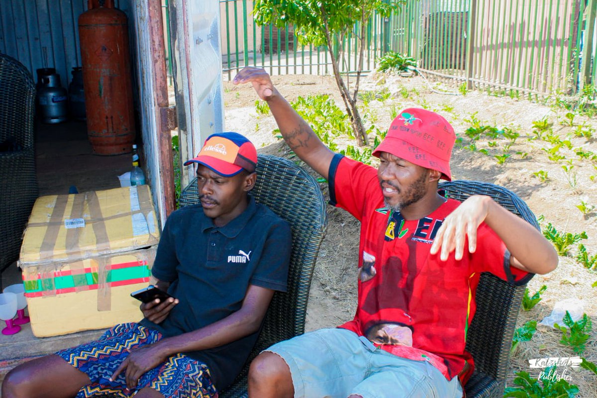 PhillipGP's tweet photo. While others a busy crying, rena we are cruising nicely ka #EFFRedFridays https://t.co/ERaGq0LxqR