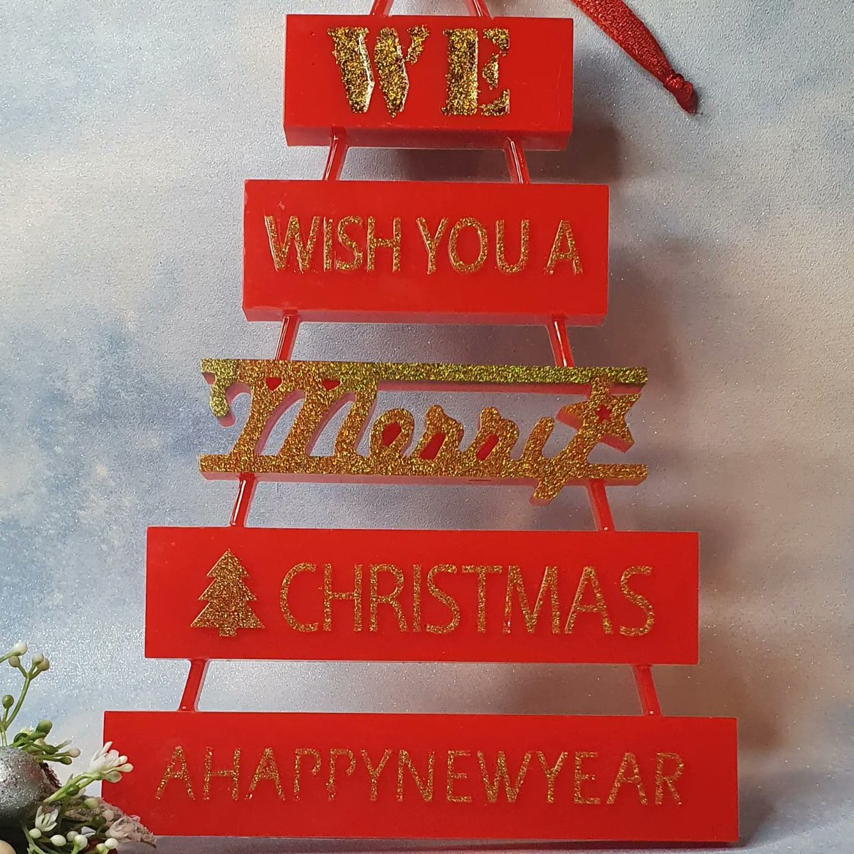 BlingMagda's tweet photo. Slowly getting ready for Christmas...This beautiful hanging signal you can find now on my eBay shop (link in my bio)
#christmasornaments #christmaslights #christmasdecorations #christmasdecor #christmastime #resincrafts #resindesign #resindecor #resinchristmasdecoration https://t.co/48Jxiw3XO1