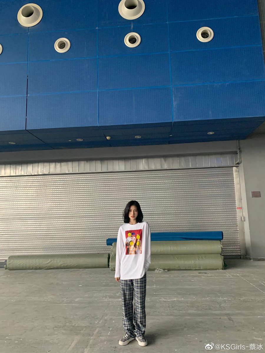 YubingFolder's tweet photo. #CAIYUBING #蔡语冰 https://t.co/mYOuWJU2h3