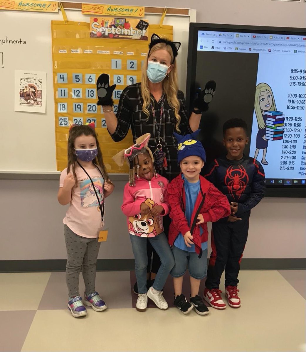 Students and staff dressed as favorite storybook characters! Look out for Pete the Cat, Raggedy Ann, The Cat in the Hat, Alice in Wonderland, and even 5th grade novel characters from Walk Two Moons!

#ClaymontCougars #CougarPride