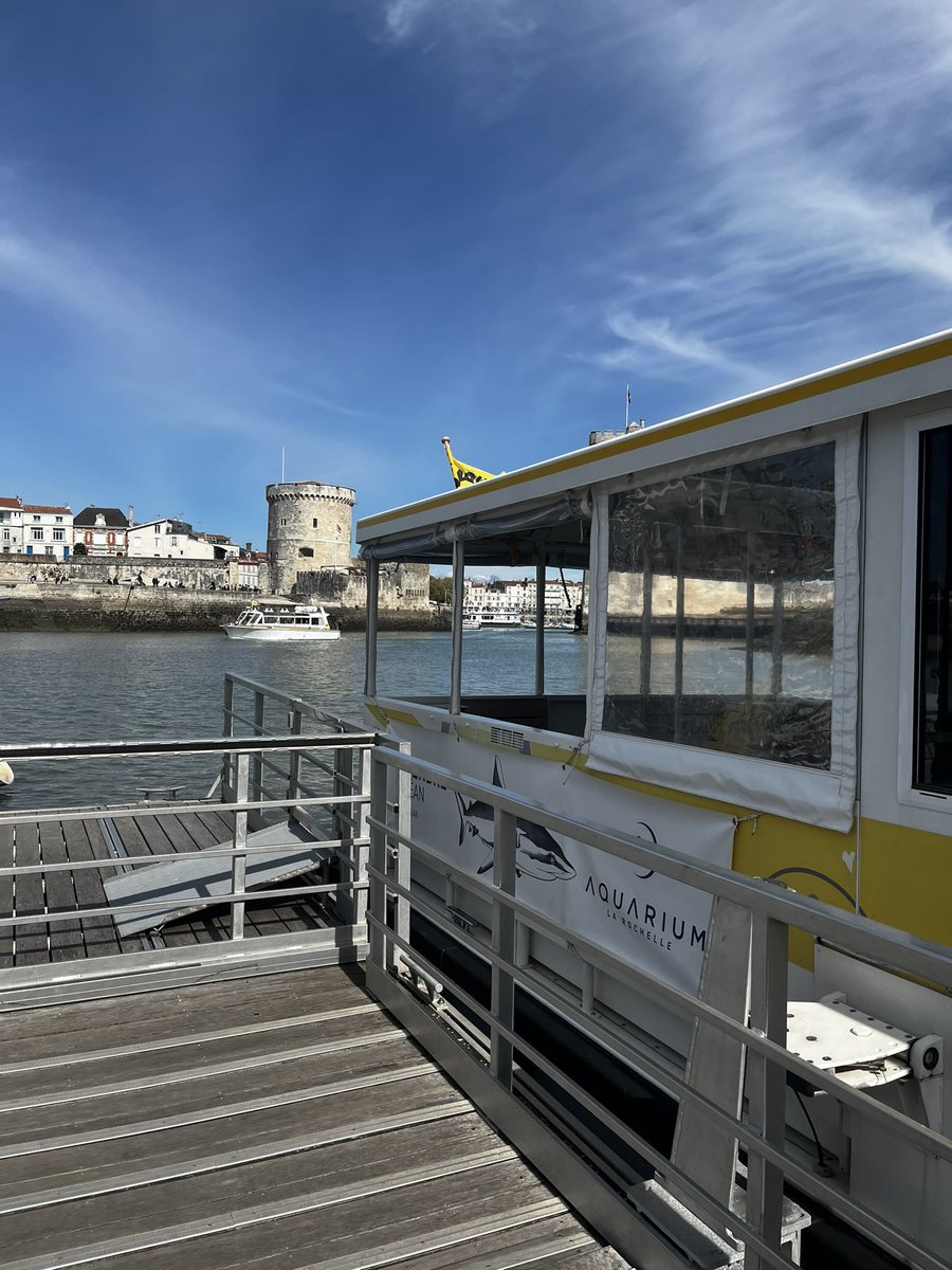 Prendre le bus #passeurelectroSolaire à <a href="/AggloLR/">La Rochelle Agglo</a> … qualité de vie et zero carbone <a href="/LRzerocarbone/">La Rochelle Territoire Zéro Carbone</a>