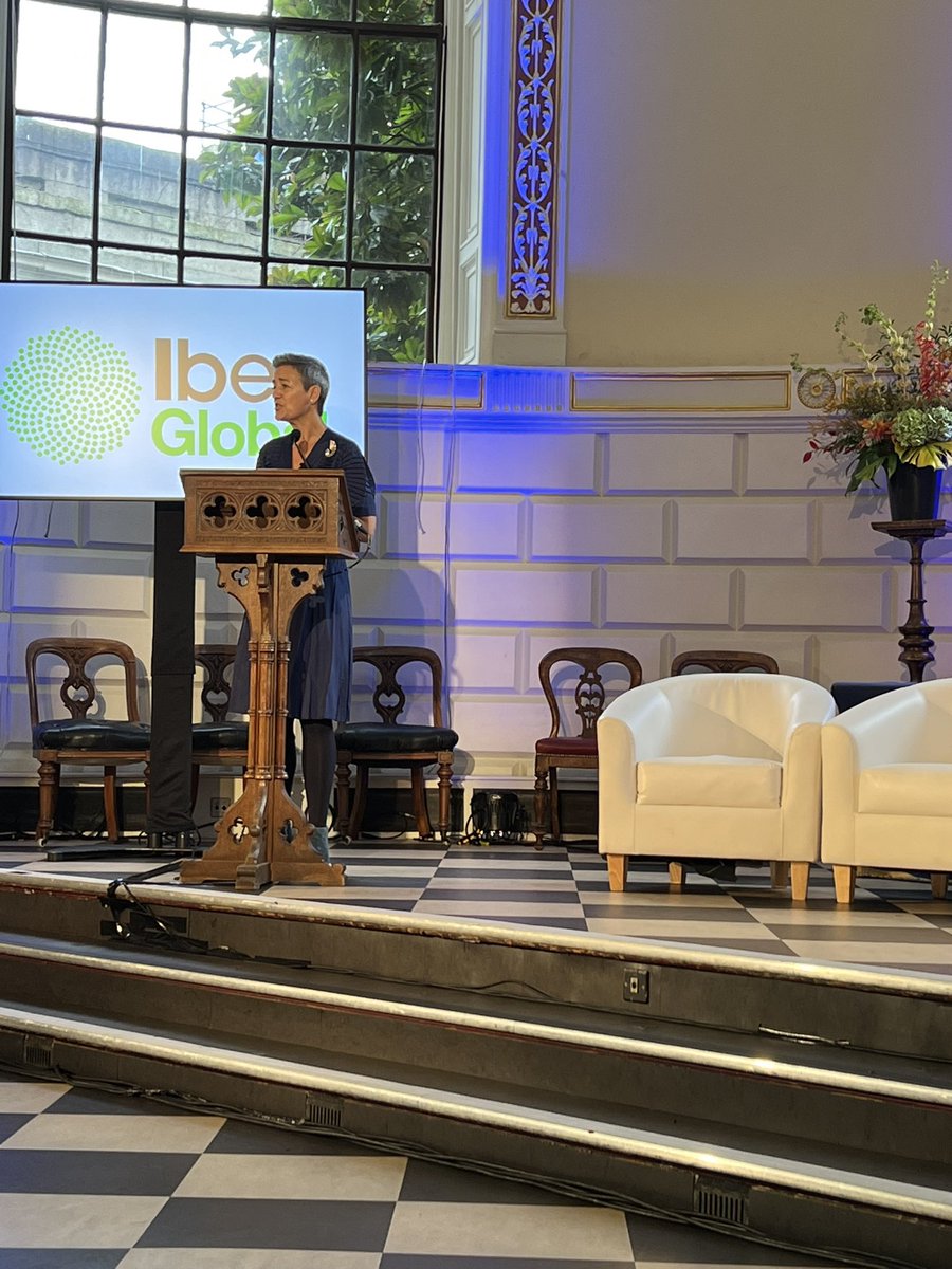 Eamonn Sinnott tweet media