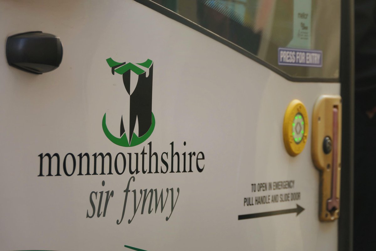 MonmouthshireCC's tweet image. Monmouthshire has celebrated Catch the Bus Month, a campaign run by @BusUsersUK. 

The campaign comes at a good time as Monmouthshire is also celebrating the launch of new electric buses, part of the Council’s move towards low carbon transport.

Read more: bit.ly/3EmStX5