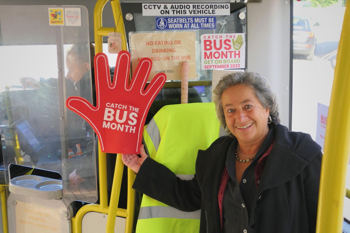 MonmouthshireCC's tweet image. Monmouthshire has celebrated Catch the Bus Month, a campaign run by @BusUsersUK. 

The campaign comes at a good time as Monmouthshire is also celebrating the launch of new electric buses, part of the Council’s move towards low carbon transport.

Read more: bit.ly/3EmStX5