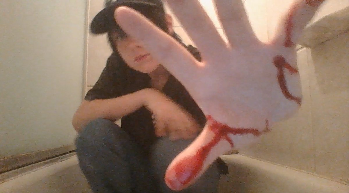 chromaticskulls's tweet photo. love the way my laptop makes things look
makeup!! practicing for halloween!!

shtwt goretwt styrotwt beanstwt catscratchtwt barcodetwt ouchietwt sliceytwt https://t.co/uLvWKlhlxh