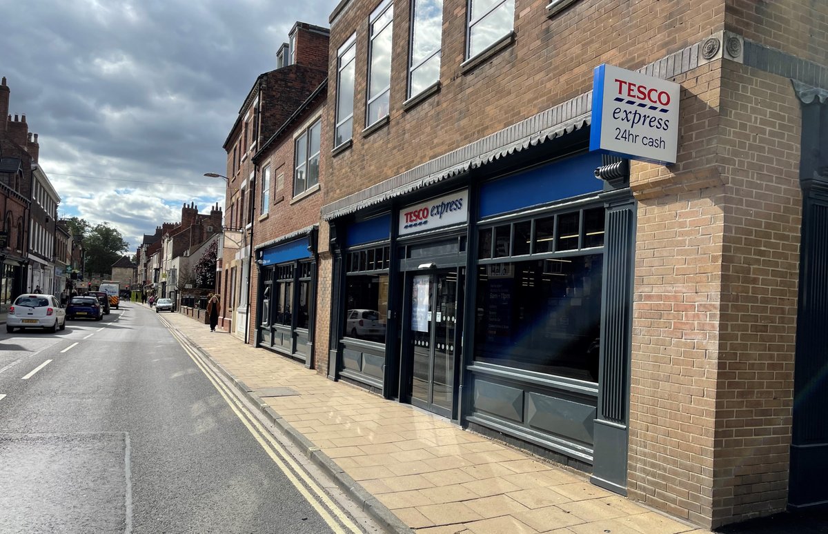 Delighted to have acted for Tesco on their new store opening  on Gillygate York. It will be a fine addition to this historic street in the beautiful City of York. Thanks to Miles Lawrence at LH Property who acted for the landlord and was a pleasure to deal with.