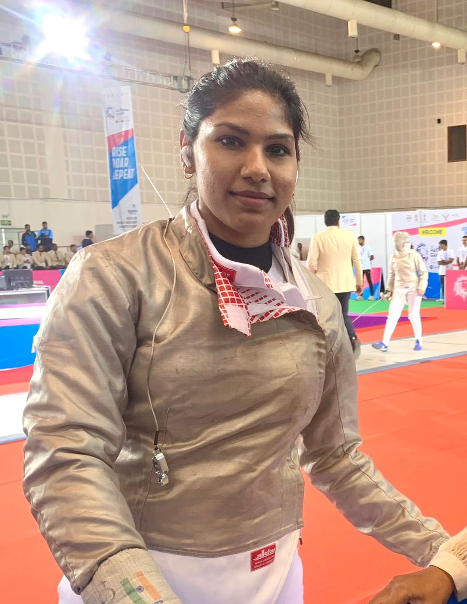 ddsportschannel's tweet photo. Bhavani Devi wins gold in Fencing Sabre event #NationalGames2022 🇮🇳 https://t.co/9Cryc5rDcJ
