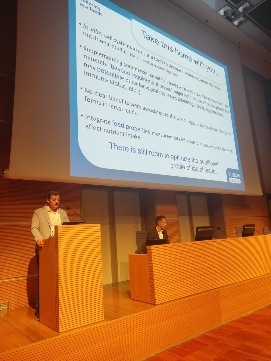 This morning our researcher Michael Viegas had the opportunity to present his work at the #EuropeanAquaculture. This work opens a lot of perspectives for future research on minimizing fish #skeletal deformities that result on a substancial increase of #animal #welfare conditions.