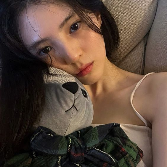 she is insanely attractive