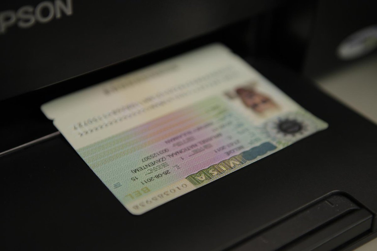 YlvaJohansson's tweet photo. I will give a statement on updated guidelines on #visa issuance and controls of Russian citizens at the EU’s external #borders 

🔴 LIVE ⏰ 14:00 CET

📺 https://t.co/EDrQJnCQi5 https://t.co/tJxi4REkTc