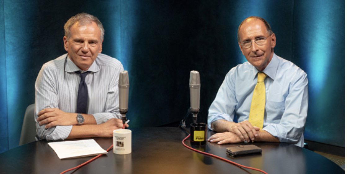 „Der Professor und der Wolf“: <a href="/PeterFilzmaier/">Peter Filzmaier</a> &amp; ich sprechen in 8 Folgen über das politische System im Österreich.
Folge 1: Der Bundespräsident.
Zu hören ab Montag, 3.10. auf <a href="/radiofm4/">Radio FM4</a>, zu sehen ab Dienstag auf ORF1 sowie als Audio- u. Videopodcast:
fm4.extra.orf.at/viewOnline.php…