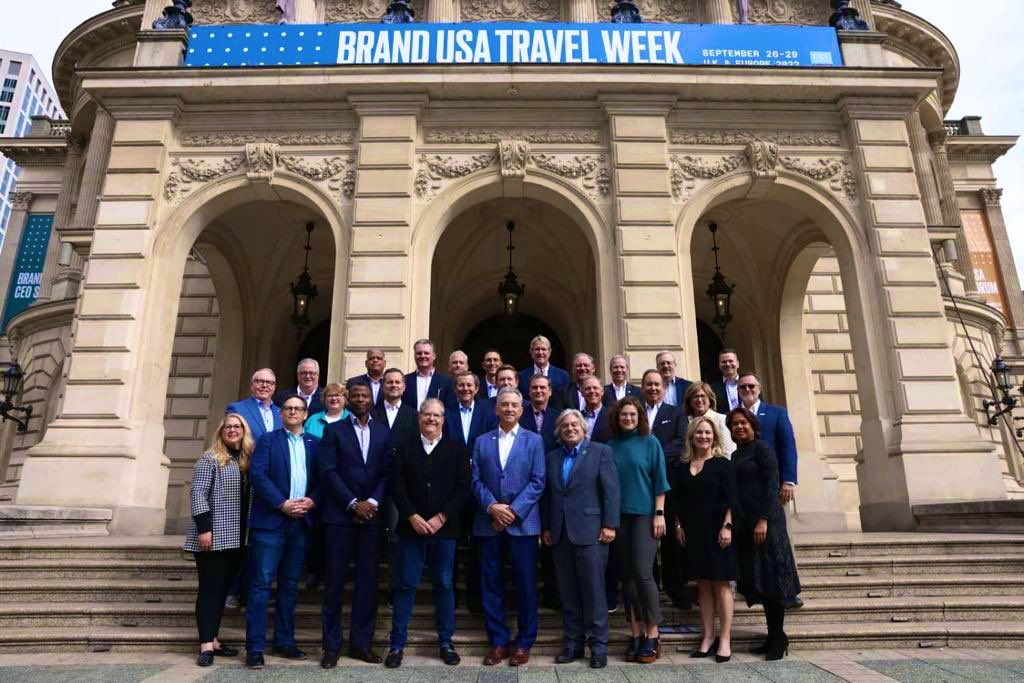 Chris Thompson tweet media