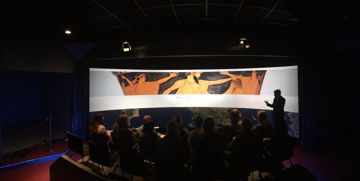 Reality_Center's tweet photo. Chris Dickenson verzorgde het volgende college voor de Master Urban Timescapes en maakte gebruik van ArcGIS StoryMaps en kon daardoor het hele scherm benutten

@ArcGISStoryMaps https://t.co/ggVhObsuaW