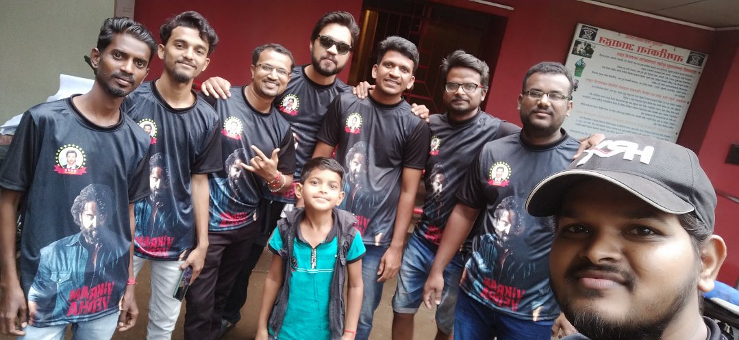 Hrithik Roshan Fan's club Kolhapur tweet media