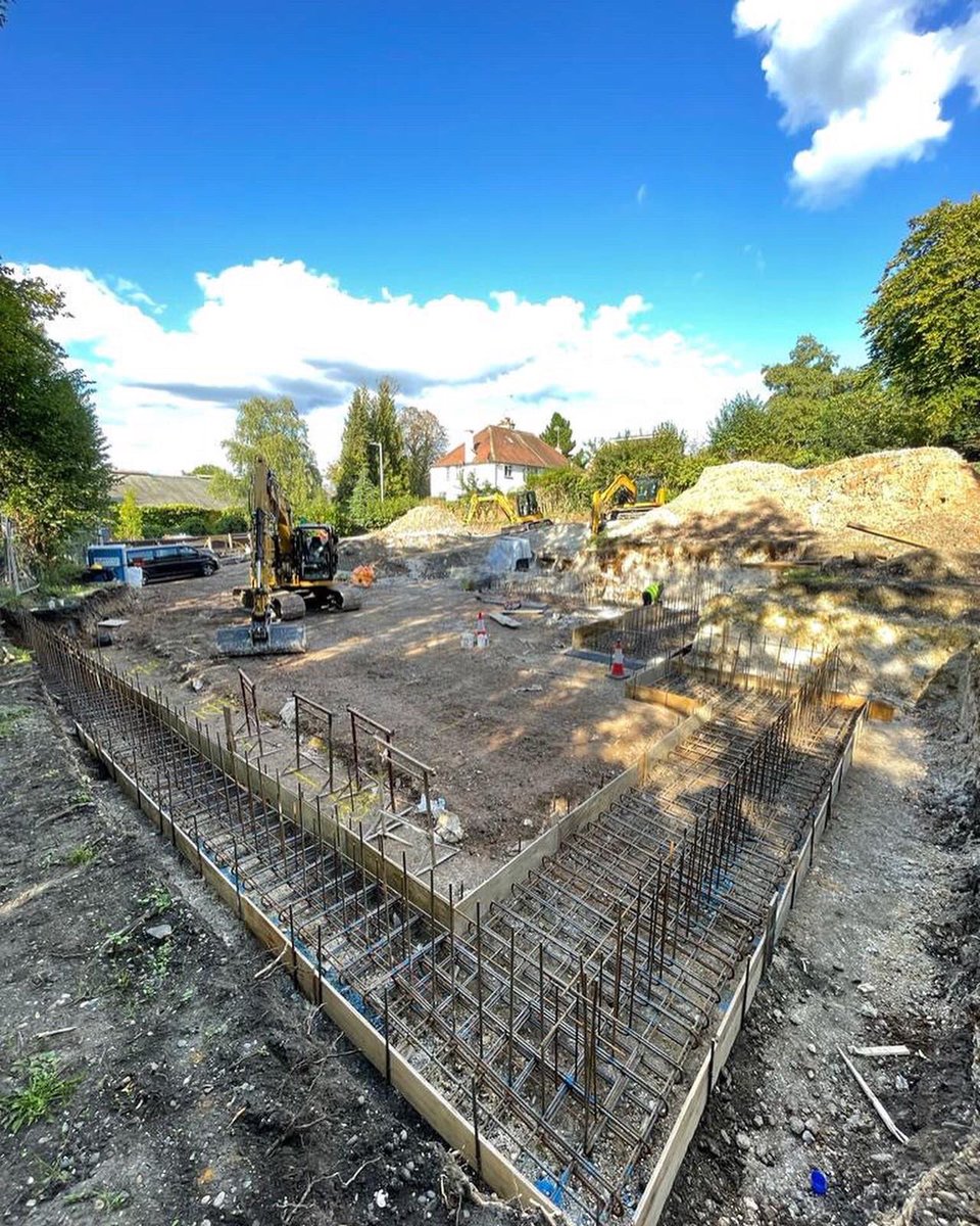 DLTORO_LTD's tweet photo. Hampermill site progress update!
#groundworks #dltoroltd #watford https://t.co/xrx3ERgvpy