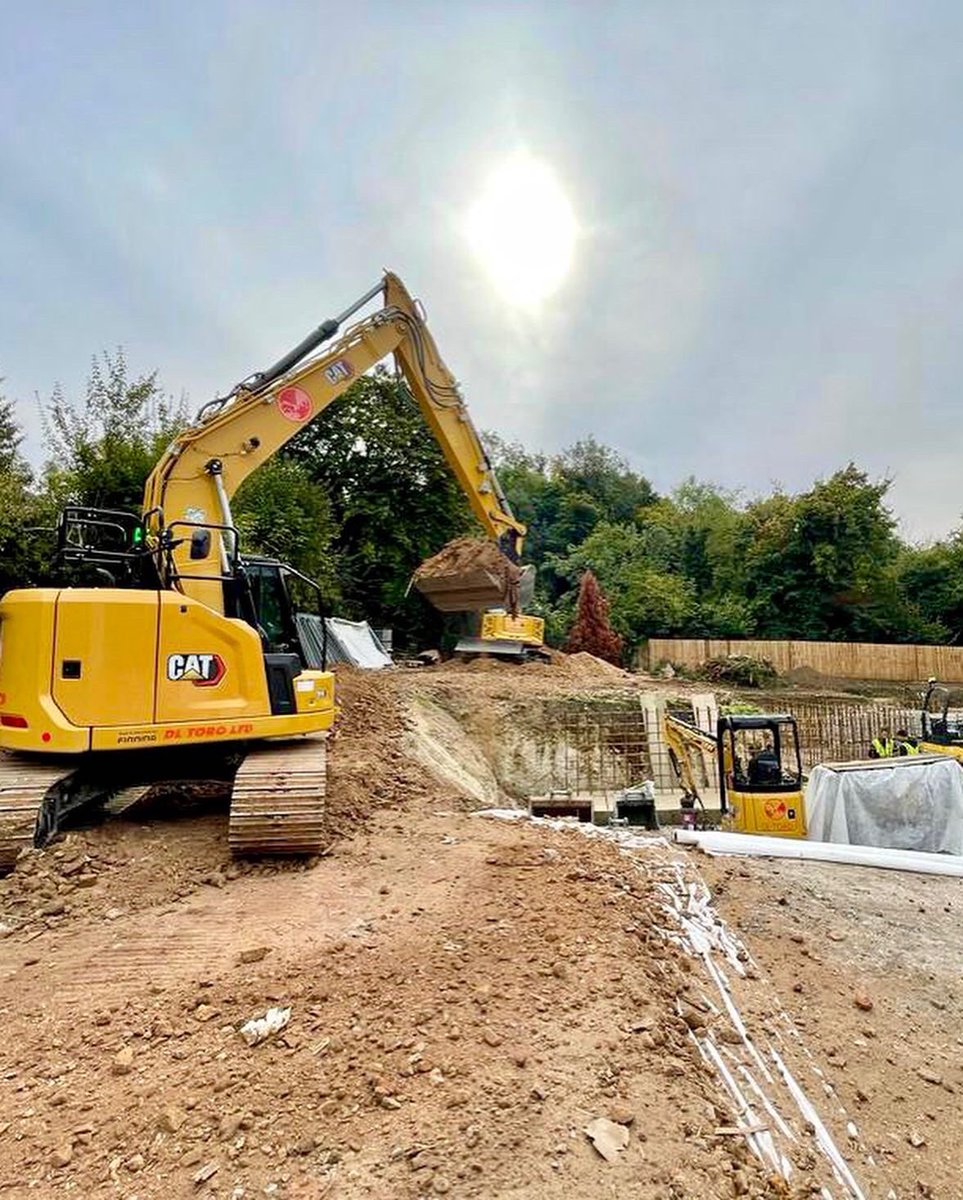 DLTORO_LTD's tweet photo. Hampermill site progress update!
#groundworks #dltoroltd #watford https://t.co/xrx3ERgvpy