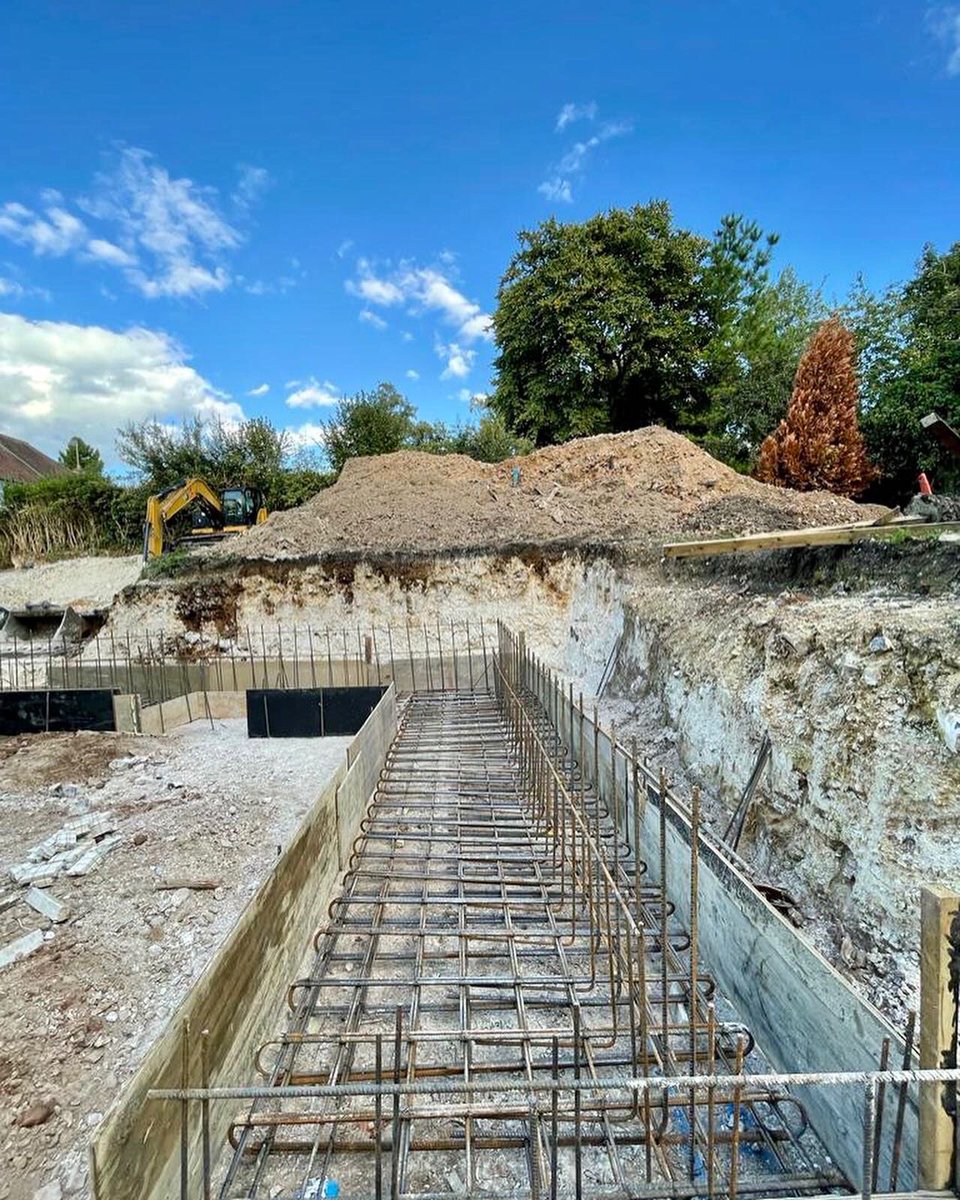 DLTORO_LTD's tweet photo. Hampermill site progress update!
#groundworks #dltoroltd #watford https://t.co/xrx3ERgvpy