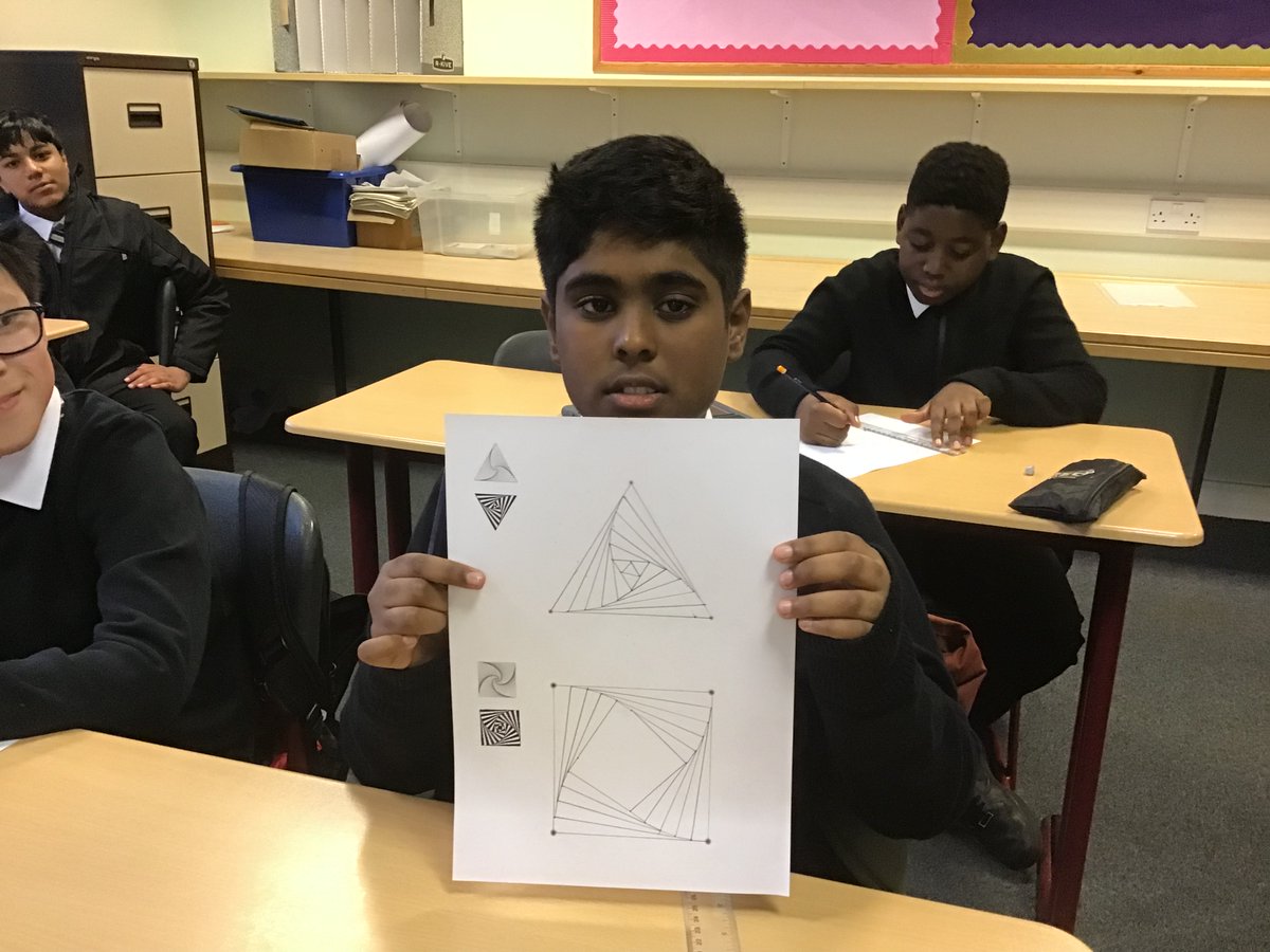 What a fantastic turnout at today’s first  🧮🎨Artful Maths Club 🎨🧮 every  Friday  lunch  B  for  S1  with  Miss  McNicol  <a href="/StThomasAqSec/">St Thomas Aquinas</a> <a href="/MrQuinn_STA/">Mr Quinn</a>