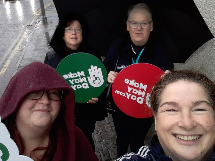 Braving the rain #mullingar #MakeWayDay22 #westmeathcoco #TFILocalLinkLWR #obstacles #disabilityinclusion Mullingar had v v v few obstacles on the footpaths - 👏👏👏