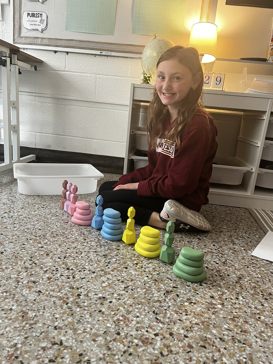 MsJordan_3's tweet photo. Love our soft start in the morning. Student select a “put your mind at ease”activity in order to warm up their minds for the day 💙🧠 @AlantonAstros https://t.co/4bxAIsaWWh