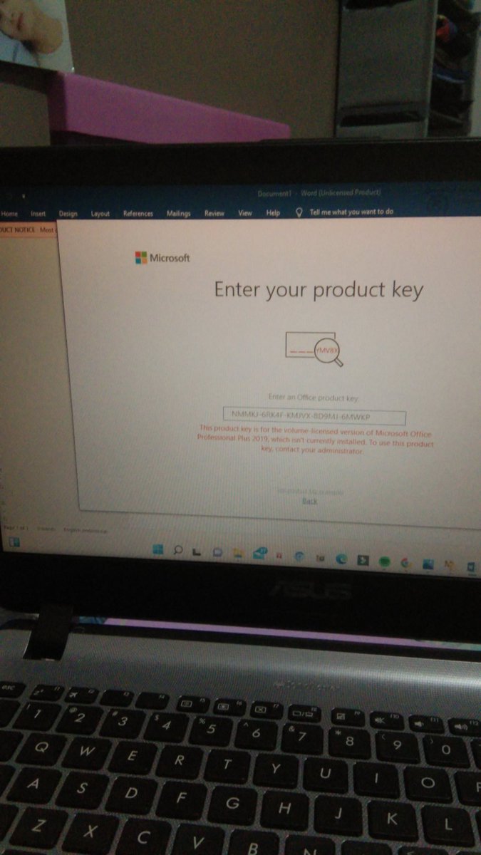 onyour_mxark's tweet photo. Tolong dong ada yg bisa bantu aku ga?? #zonabu #zonauang sebutin aja feenya di dm yaa microsoft office word axcel ppt https://t.co/RfsLPWfrJX