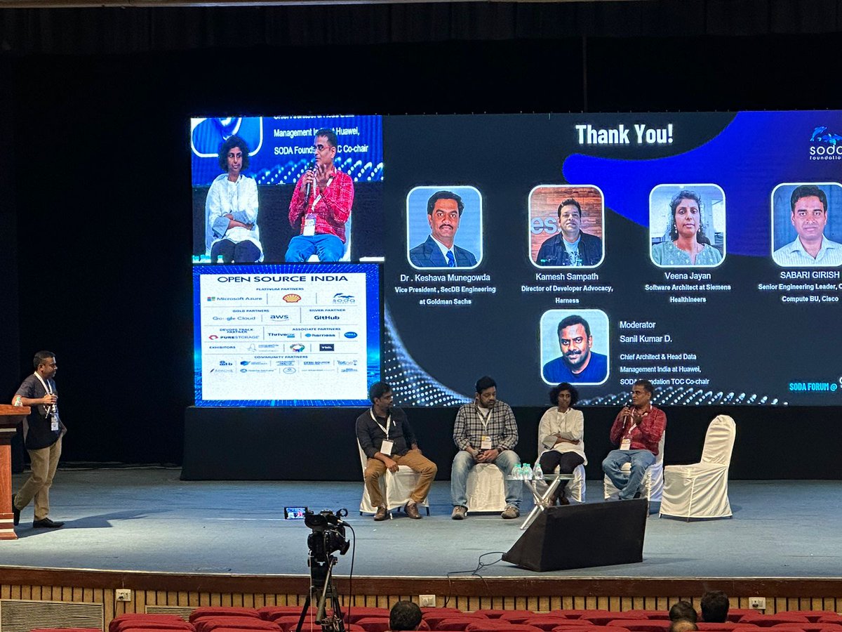 OpenSourceForU's tweet image. Dr . Keshava Munegowda, Vice President, SODA Foundation
Kamesh Sampath, Director of Developer Advocacy, Harness
Veena Jayan, Software Architect, Siemens Healthineers

Sabari Girish, Senior Engineering Leader, Cisco

#OSI2022 #OpenSource #Bengaluru #Kubernetes #Developers