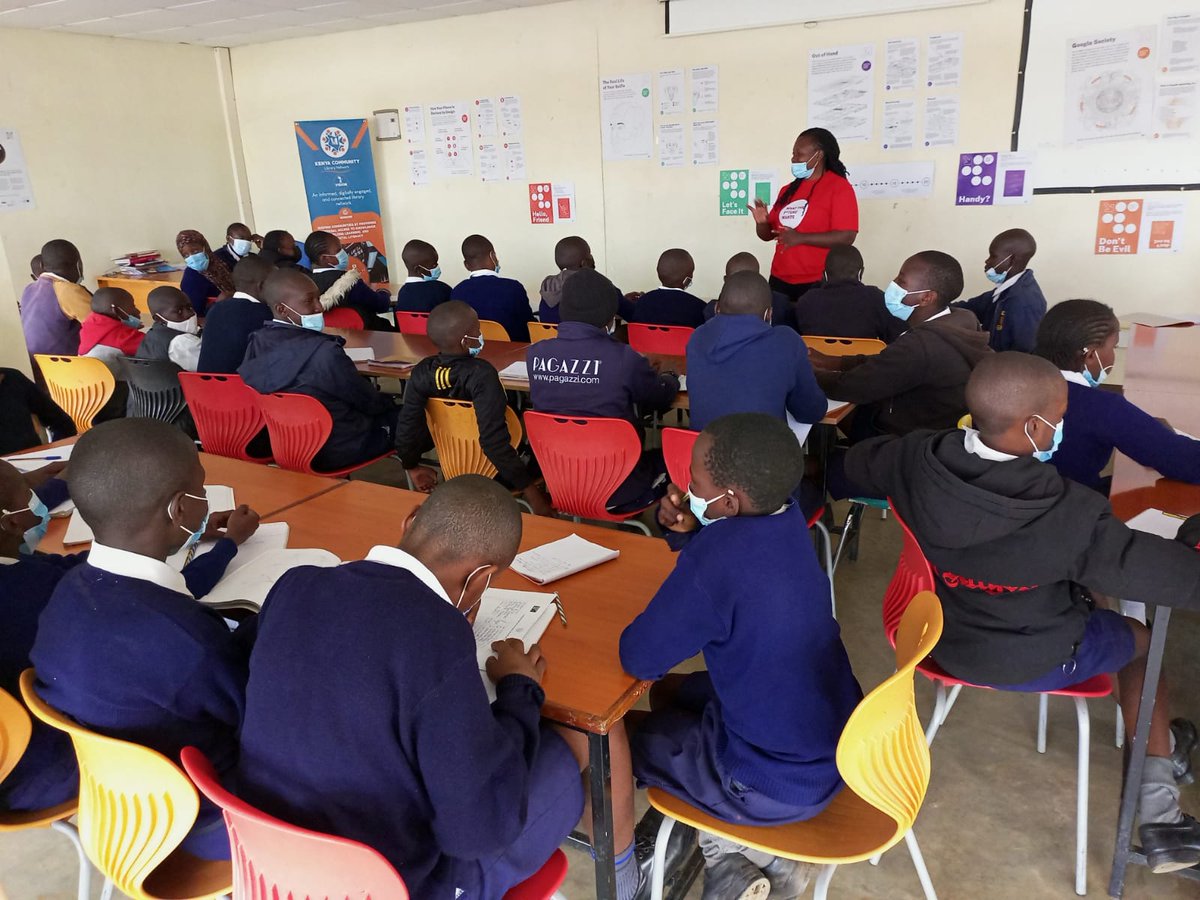 MaryKin49115259's tweet photo. @Info_Activism
#WhatTheFutureWants
@KnlsKibera 
#datadetoxkit
Here we aaaaare with Anajali Education Centre at knlsKibera library, informing youth how  technology is good but at the same time raising awareness about it's negative impacts. https://t.co/EevOkEAijO