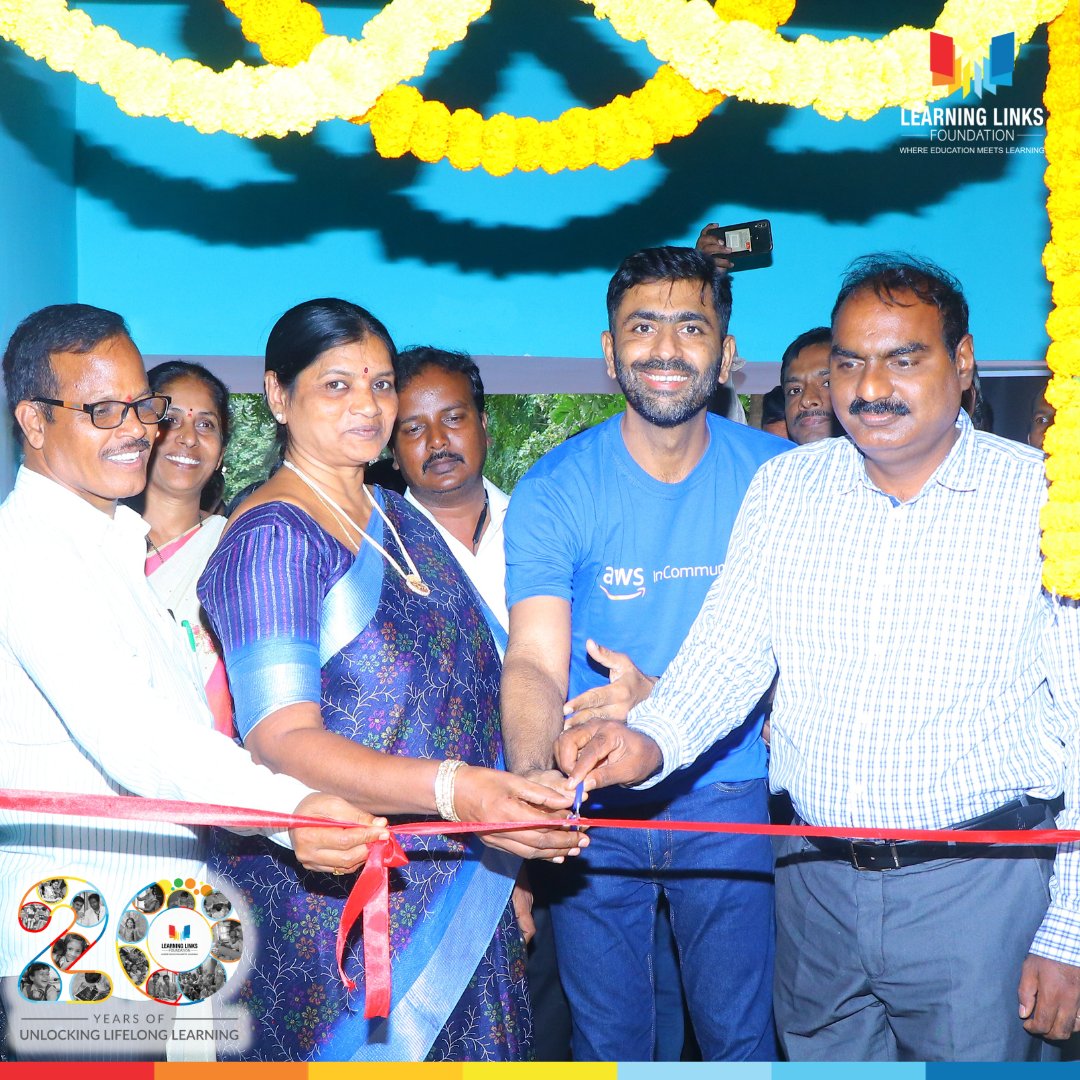 LLF_IN's tweet photo. We are happy to announce that we have launched our second AWS Think Big Space in rural Telangana!
#AWSInCommunities #AWS #India #STEAM #Education #CommunityDevelopment #ThinkBig #Impact #tinkering #unlocklifelonglearning #LearningLinksFoundation #llfturns20 #terrifictwenties https://t.co/c6qL64EJlN