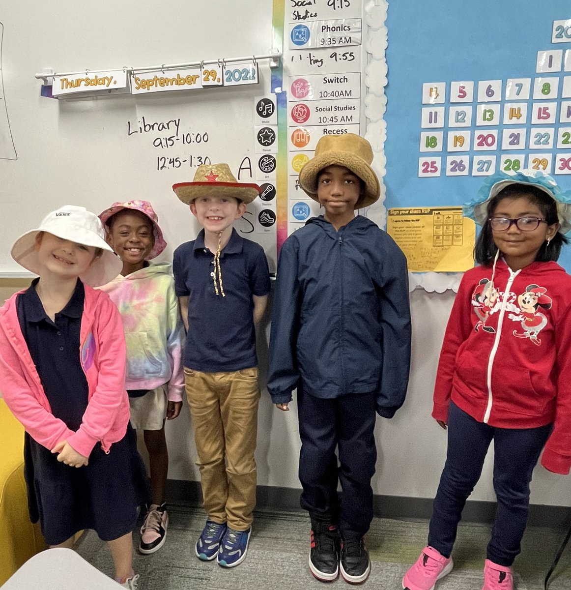 Our Landry Longhorns loved sharing their favorite hats for hat day #GetYourSelfieToSchool #cfbproud #attendanceawareness <a href="/Cockerhame/">Eric Cockerham</a>
