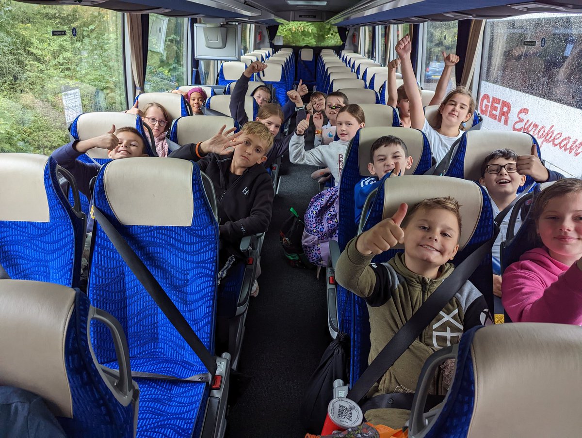 After a brilliant three days @YHALosehillHall we are on our way back to <a href="/BelmontGrantham/">Belmont CP School</a> all wishing we could stay one more night #teambelmont #belmontcastleton2022