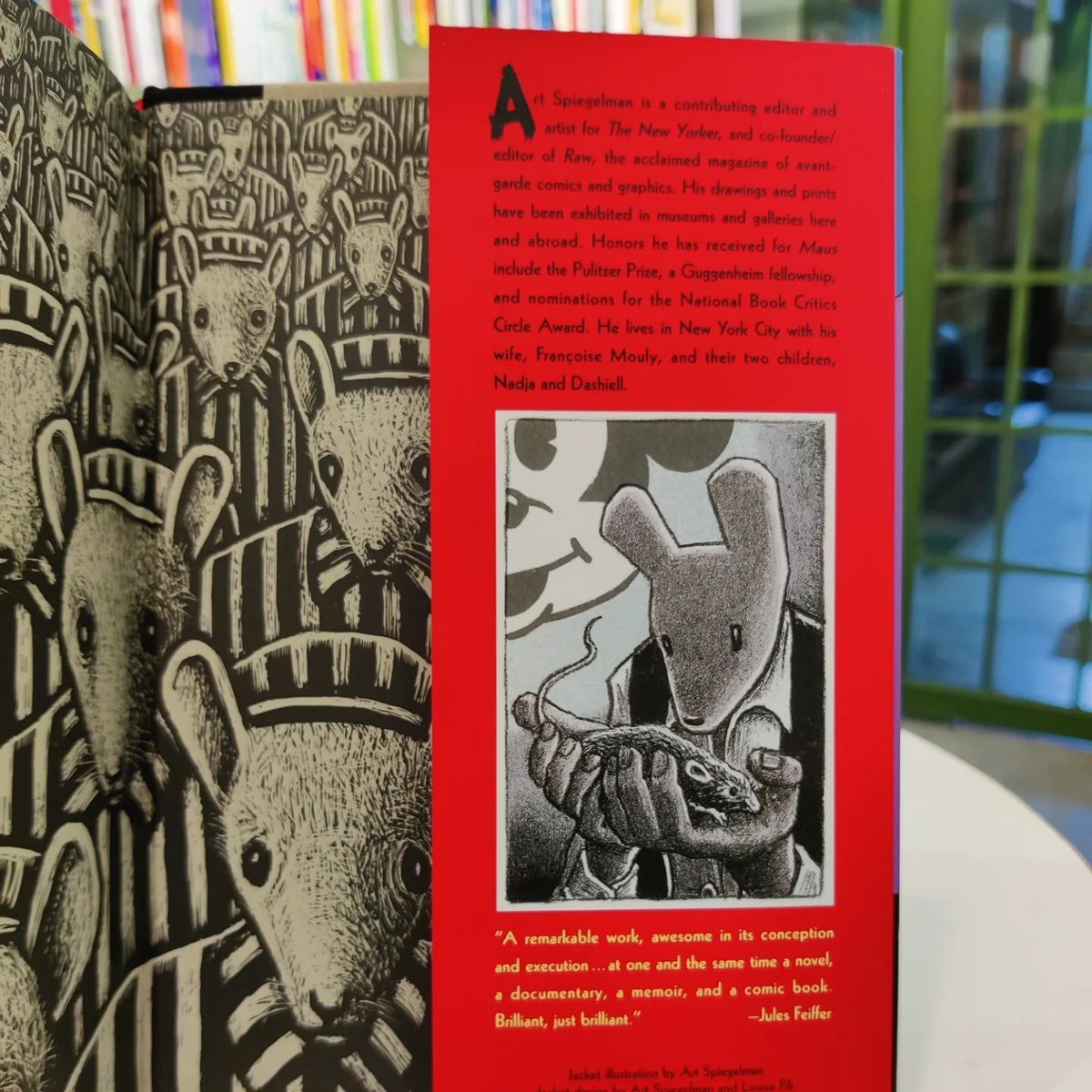 ReadandRise01's tweet photo. “A loving documentary and brutal fable, a mix of compassion and stoicism [that] sums up the experience of the Holocaust with as much power and as little pretension as any other work I can think of.”
–The New Republic

#nazımhikmet #holocaust #maus #graphicnovel #graphicdesign https://t.co/I8giUjDByj