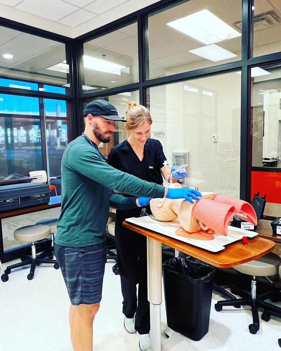 Okstate_EM_Res's tweet photo. Practice makes perfect! Another successful OSU Sim lab in the books! This month we practiced central lines and adult airways! Thank you to the OSU Sim team for all their hard work! 🩺🥼 https://t.co/qHGU2xhfek