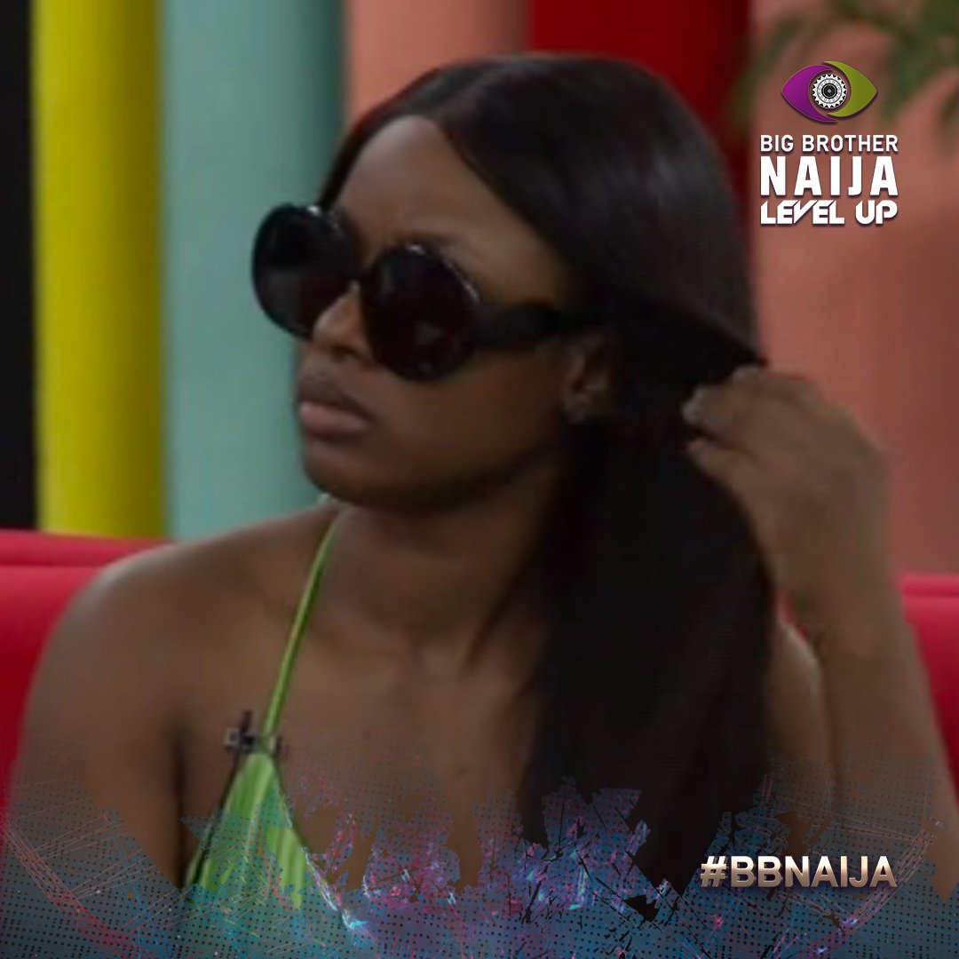 BBNaija's tweet photo. Bella tells Adekunle that he does not always wash his dishes so she don't understand why he is talking about personal dishes. 

Adekunle said he was wasting his time explaining himself to her. 

Click here ➡️ https://t.co/NhcdNVadEe for more #BBNaija gist. https://t.co/pgLXc52FBX