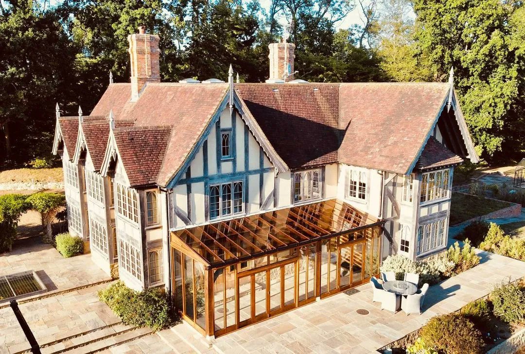We're blown away by this lovely oak conservatory refurbishment featuring new toughened glass by us alongside new guttering and lead work.
