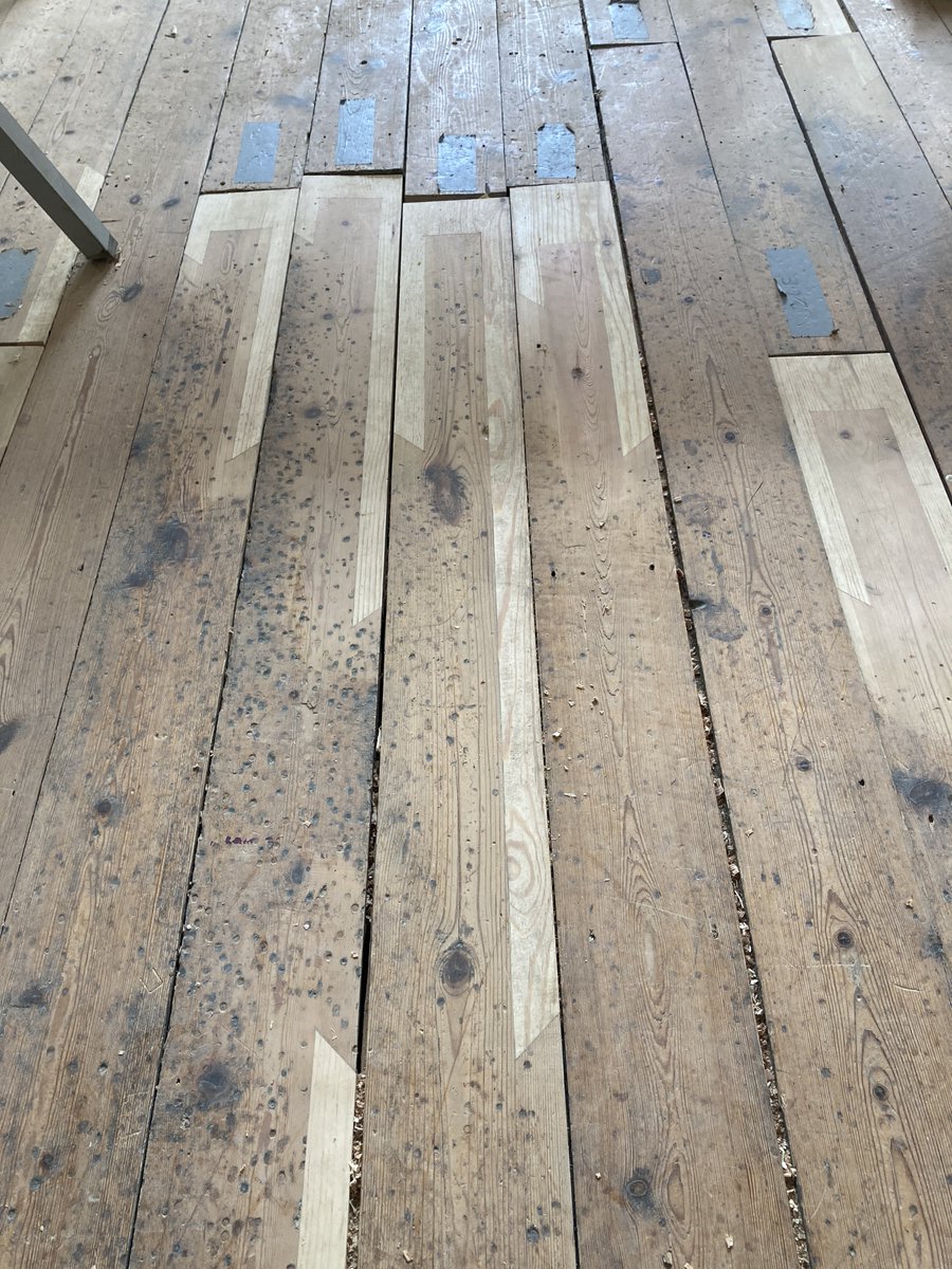 StonewoodBLtd's tweet photo. Some careful conservation work at Sherborne House, a grade I listed project in Dorset

#restoration #conservation #craft #thesherborne #dorset @spase_design https://t.co/iqGcvmQfY0