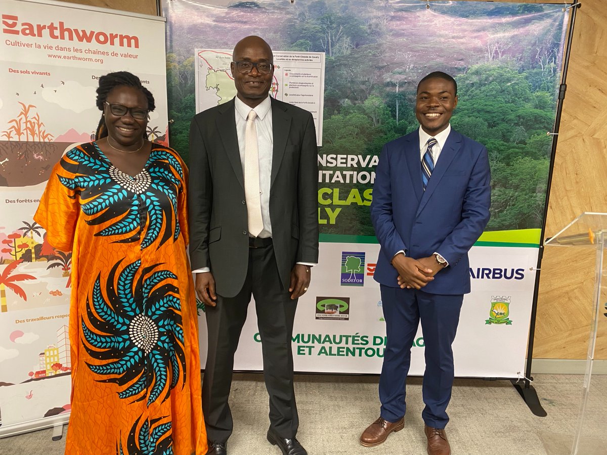 AscaAfrica's tweet image. ASCA est heureuse d’accompagner la communication du projet #RestoringCavallyForest
De 2018 à 2021, +1000 ha de forêt reboisés/restaurés et le taux de déforestation a chuté de 6 à 0,5% par an
ℹ️ docdro.id/M2RaEmX
@MINEF_CI @EarthwormGlobal @SODEFOR22 @Nestle @Airbus
#SciComm