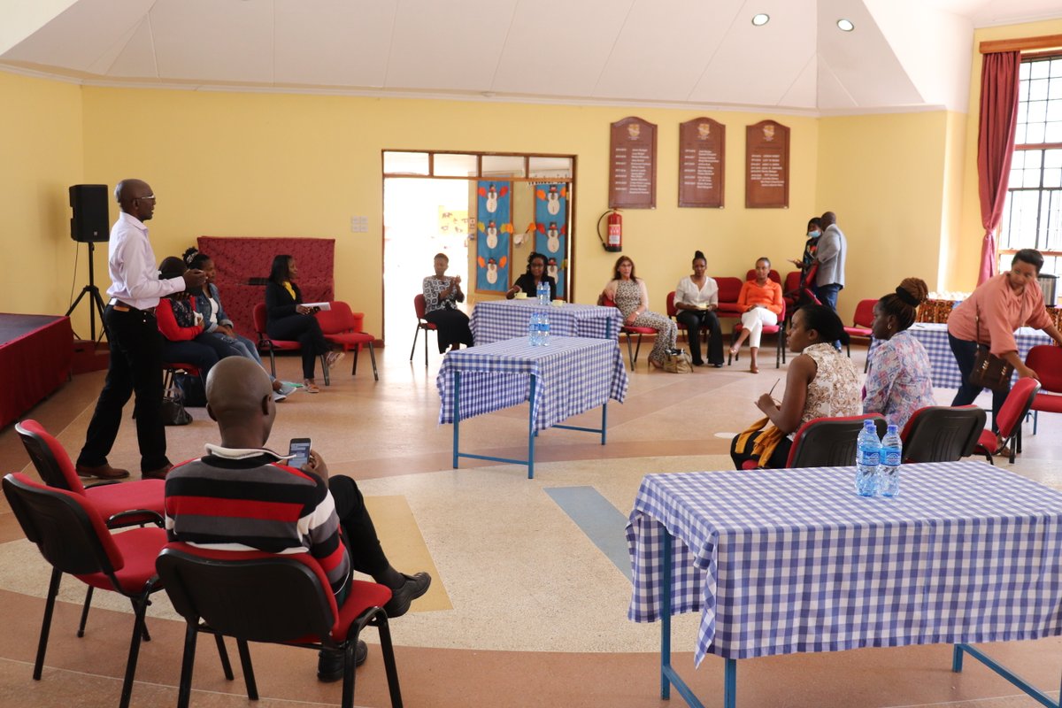 SCSLearningNBI's tweet photo. We welcome all our new parents to our #SCISCommunity and hope to work together to make this a more suitable environment.
#FOSC #SCIS #Parentswelcome #Semperexcelsius https://t.co/Tj0cV2lz1s